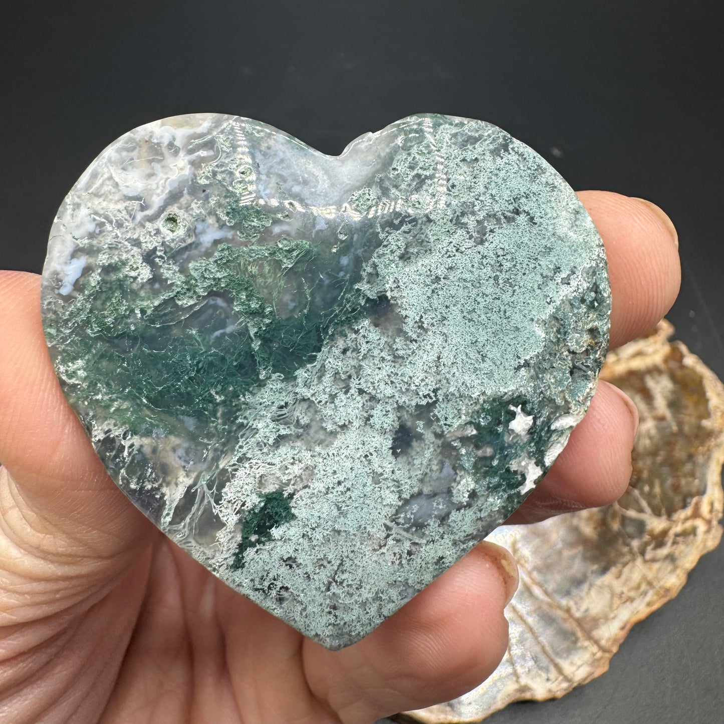 Moss Agate Palmstone Heart 2A