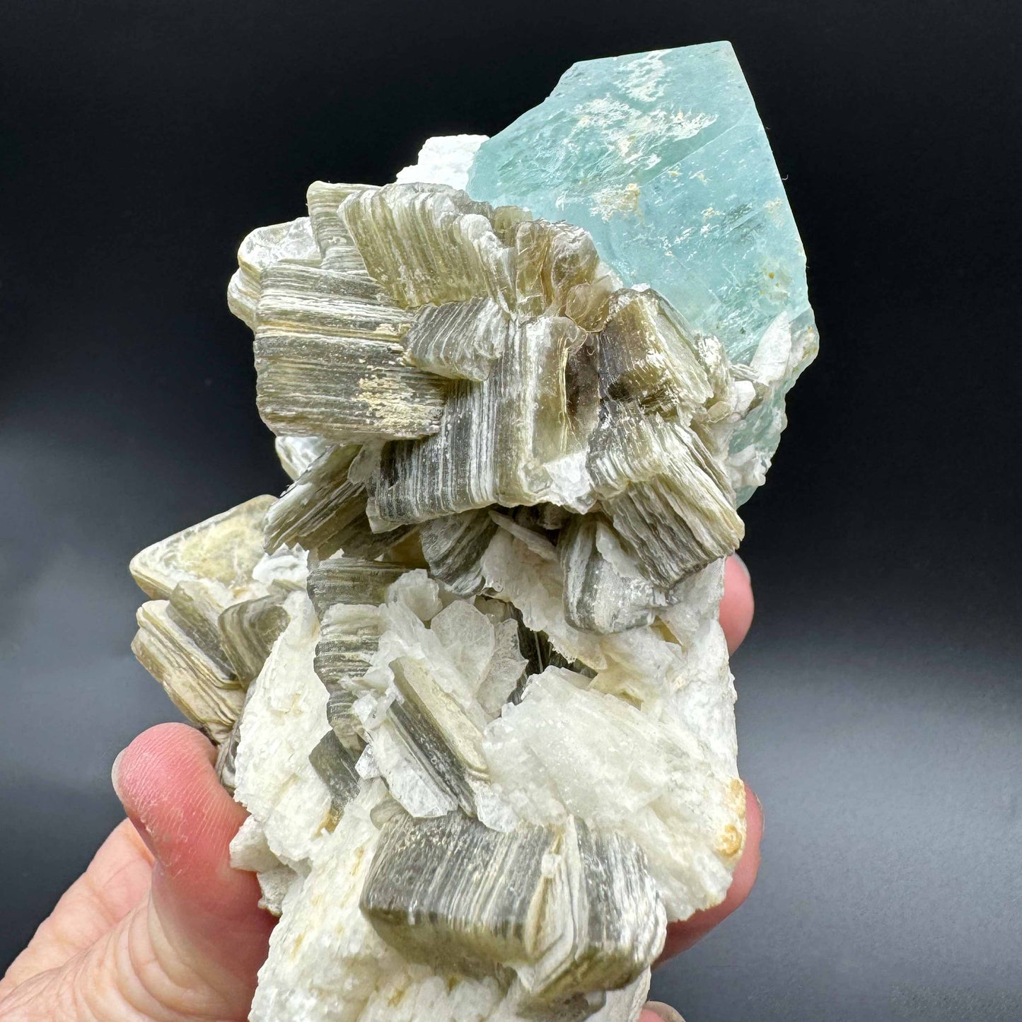 Aquamarine Beryl on Star Muscovite Mica