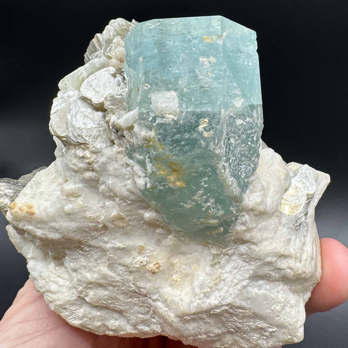 Aquamarine Beryl on Star Muscovite Mica